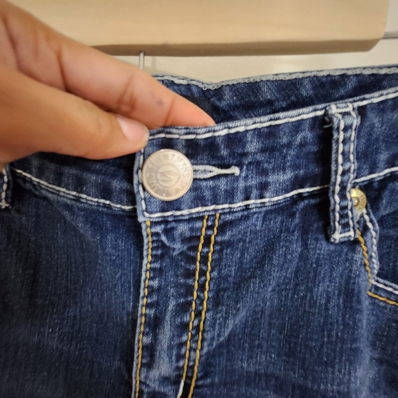 Seven7 high rise flare manufactured color distressed/fading plus size … - Picture 6 of 12